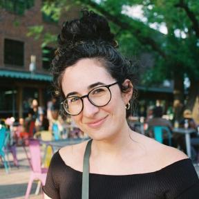 Profile photo of victoria-burns.jpg